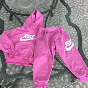 Nike Kids Pink Hoodie and Jogger Set 6-7 years old